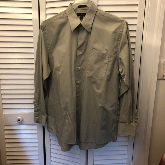 Covington Other - Covington men soft green button up shirt, L